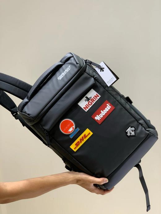 点此购买 迪桑特男女款双肩大背包 qk 308070 商品图10