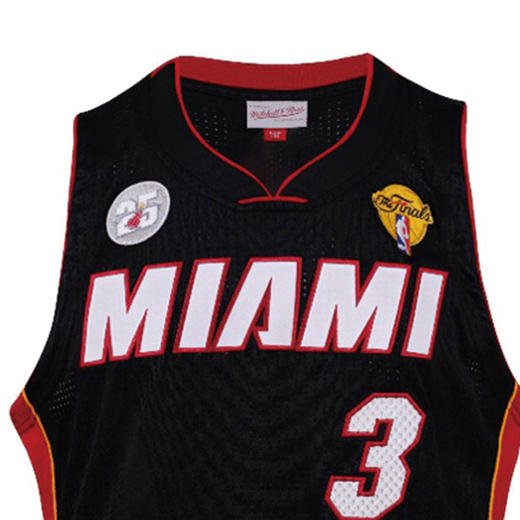 收藏系列 韦德 热火队3号 黑色球衣 定制To签 亲笔签名球衣 AU球员版（仅限线上下单）（图片仅供参考，请以实物为准） 商品图3