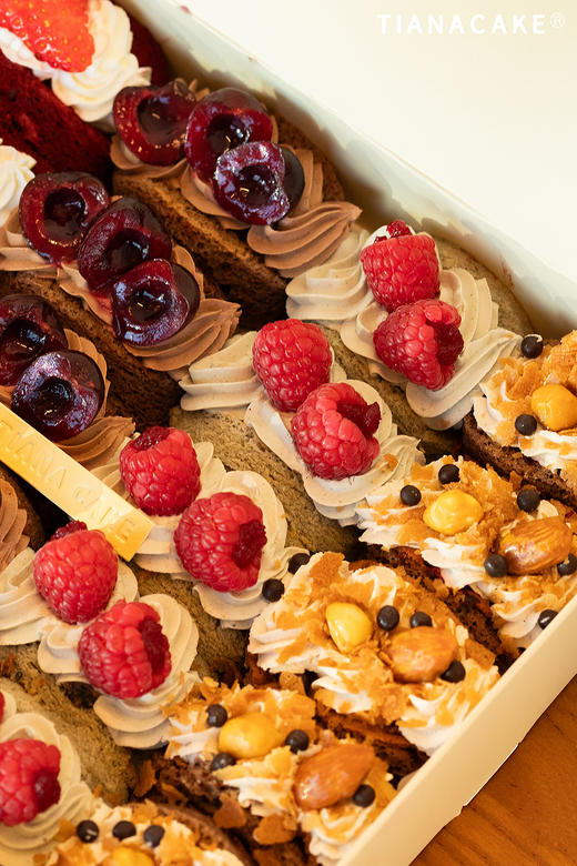 #𝗡𝗲𝘄四拼煎蛋卷（草莓椰子糖｜车厘子丝滑巧克力｜覆盆子黑马｜脆脆蒙布朗） 商品图7