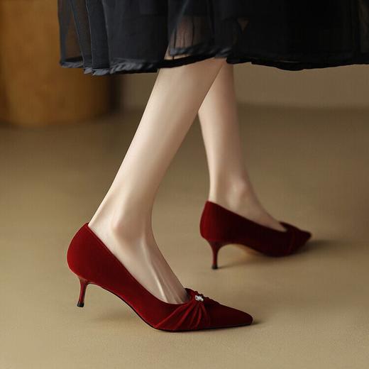 【预售5天】秀禾婚鞋酒红色细跟高跟鞋女新款春季绒面水钻伴娘单鞋YS&9191-7 商品图1