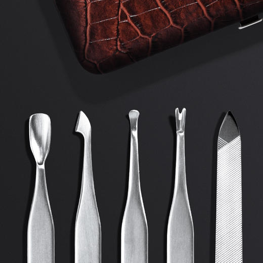 【自营】司顿鳄鱼皮纹修容修甲11件套 商品图3