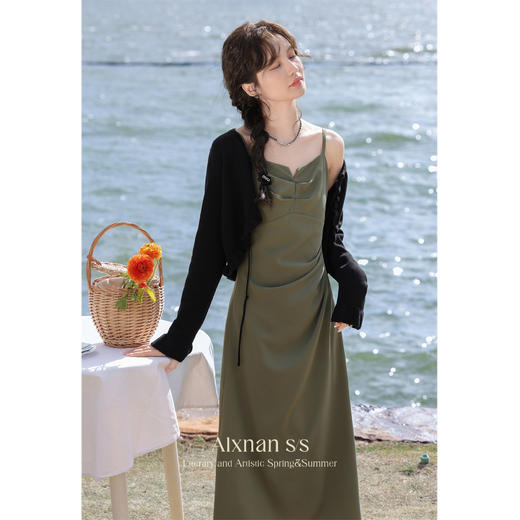 鹿向南《绿野仙踪》法式气质吊带连衣裙春季收腰显瘦绿色绝美长裙L336205-1 商品图0