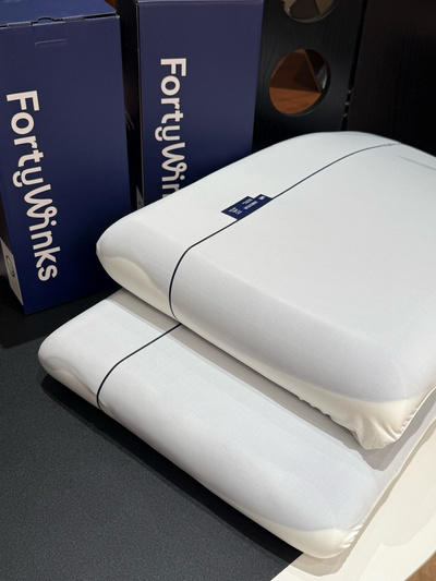 【亚*朵星球2.0Pro版深睡记忆枕】送运险!不满意放心退 真正的亚D星球同厂同款深睡眠天花板 标准慢回弹，吸收肩颈压力，真正无压力枕缓解脖子酸疼肩颈紧张，上层超软记忆棉，下层支撑承托每一节颈椎 商品图5