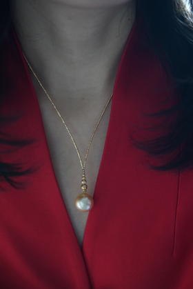 金珠吊坠「流线V型」