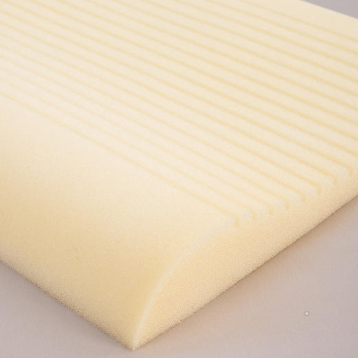 多喜爱 优可眠水洗硅胶呼吸枕/儿童枕 高弹支撑透气舒爽凉感面料A类标准枕芯成人枕儿童枕 商品图4