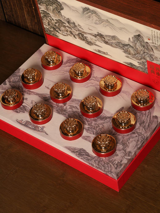 武夷岩茶的当家花旦【 无俩 水仙】传承经典制作工艺，历经多道工序精准把控 传承经典12小罐红色礼盒装+手提袋 商品图3