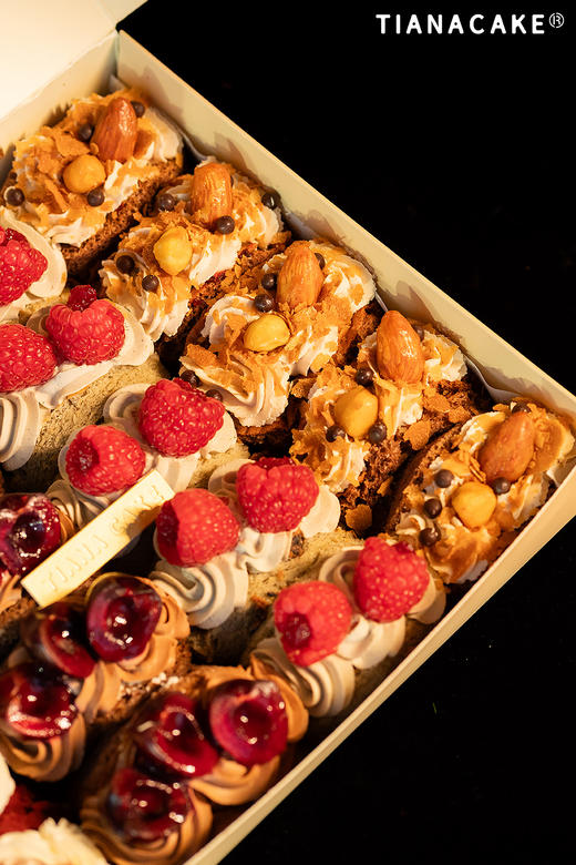 #𝗡𝗲𝘄四拼煎蛋卷（草莓椰子糖｜车厘子丝滑巧克力｜覆盆子黑马｜脆脆蒙布朗） 商品图4