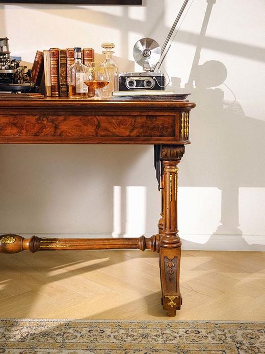 【已售】独角鹿西洋古董 19世纪法国出品帝政风格自然花卉主题铜鎏金精雕装饰硬木长桌 商品图4