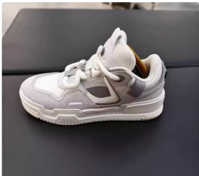 安踏女2025春新款时尚休闲潮流百搭软底防滑运动板鞋 122518021R