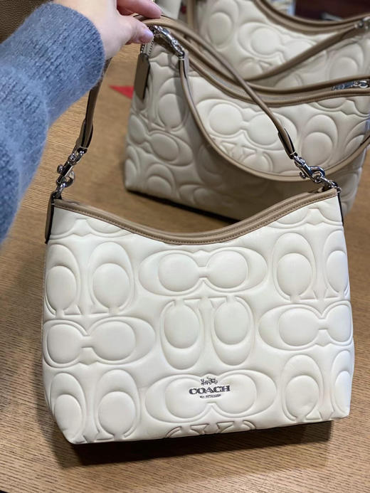 🇺🇸¥1999美国直邮Coach最新款全皮浮雕logo Laurel单肩包，流浪包，白拼米色 商品图0