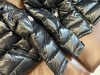 速暖防寒经典亮面鹅绒服 商品缩略图1
