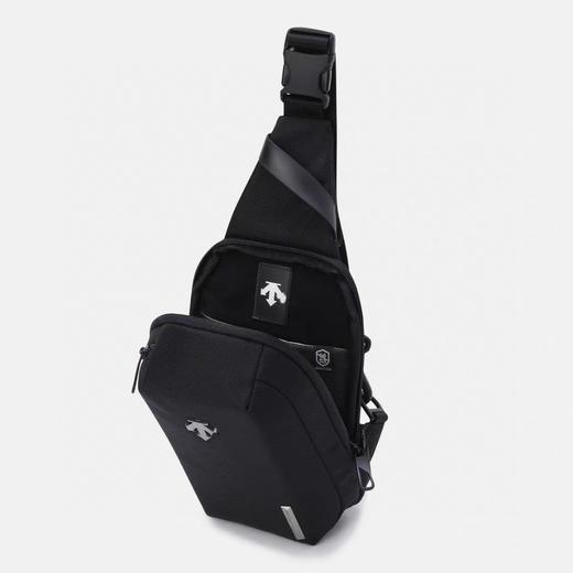 点此购买 迪桑特运动休闲胸包挎包 qk 308076 商品图5