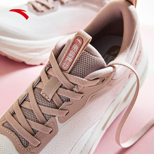 安踏神行10丨女轻便休闲训练鞋2025春季新款减震运动鞋122517718 商品图7