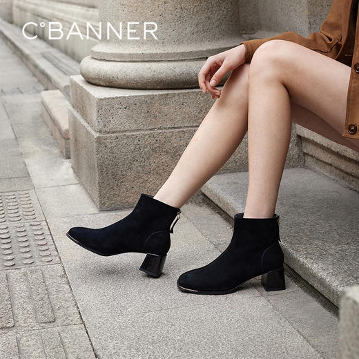 千百度粗高跟真皮时装靴女款冬季方根通勤气质洋气小短靴A24529804 商品图0