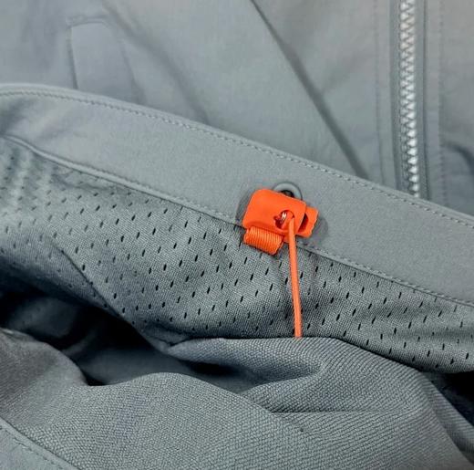 BLACKICE/黑冰 24新品户外软壳衣 男防风防泼水 休闲耐磨连帽外套 商品图6