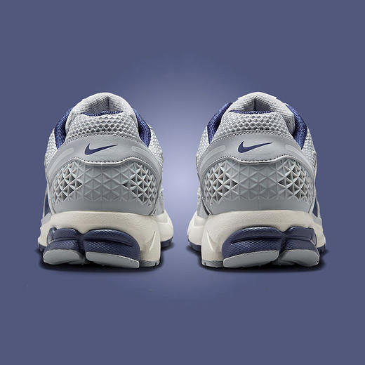 Nike耐克Zoom Vomero 5男鞋低帮复古老爹鞋运动跑步鞋FB9149-003 商品图3
