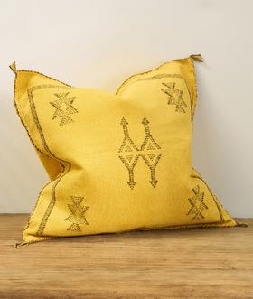 伽罗 JALO 摩洛哥进口手工龙舌兰丝抱枕【浅黄色&黄色2】约50x50cm