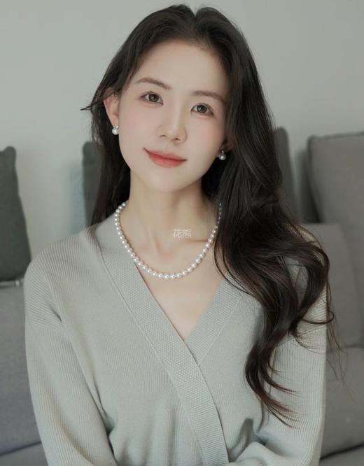 【御本木同款款戴妃项链耳钉套盒】项链+耳钉 珍珠是进口奥地利施家珍珠配件是925银镀金+优质锆石珍珠正圆无瑕 皮光清亮 温婉优雅~日常佩戴精致而不张扬，体现自信与雅致!谁戴谁好看! 商品图3