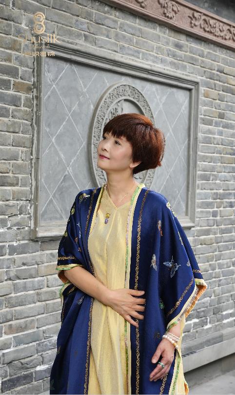 锦蝶披风袍子 商品图0