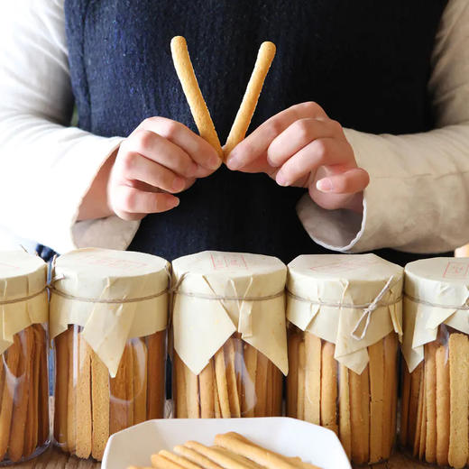 东济堂 二芽饼炒麦芽、小麦胚芽 宝宝手指饼干磨牙棒（快递发货易碎不影响食用，介意慎拍） 商品图2