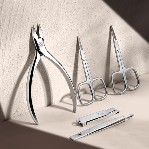 【自营】司顿鳄鱼皮纹修容修甲9件套 商品图2