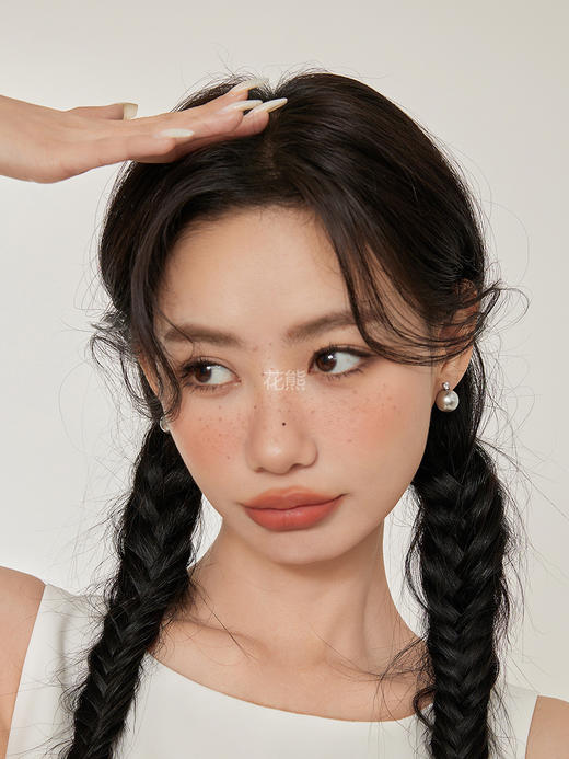 【御本木同款款戴妃项链耳钉套盒】项链+耳钉 珍珠是进口奥地利施家珍珠配件是925银镀金+优质锆石珍珠正圆无瑕 皮光清亮 温婉优雅~日常佩戴精致而不张扬，体现自信与雅致!谁戴谁好看! 商品图2