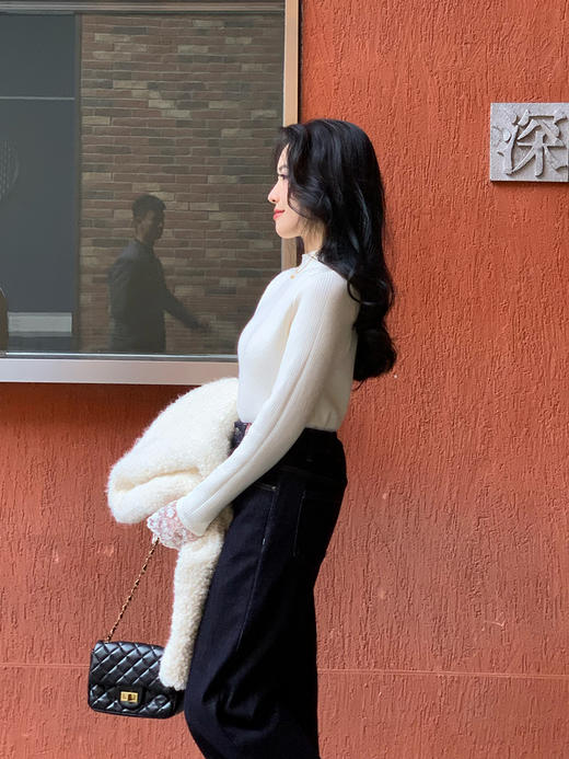 【百图lulu定制】【巴黎貂绒针织衫】法式  蕾丝喇叭袖口 闪光貂绒针织衫 商品图6