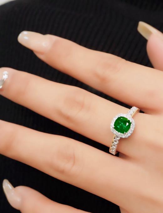 0.7ct刻面祖母绿戒指 商品图3
