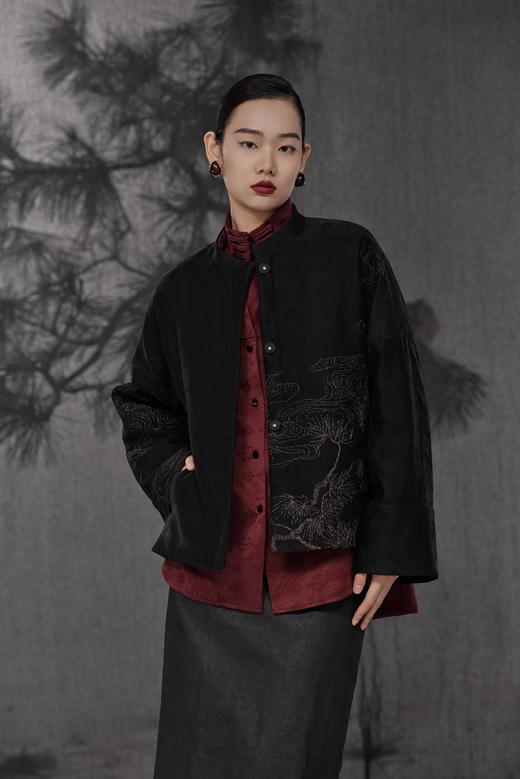 【定制现制作款，下单7-10天发货】新年新衣 铜氨提花松绣云绒棉袄 商品图0