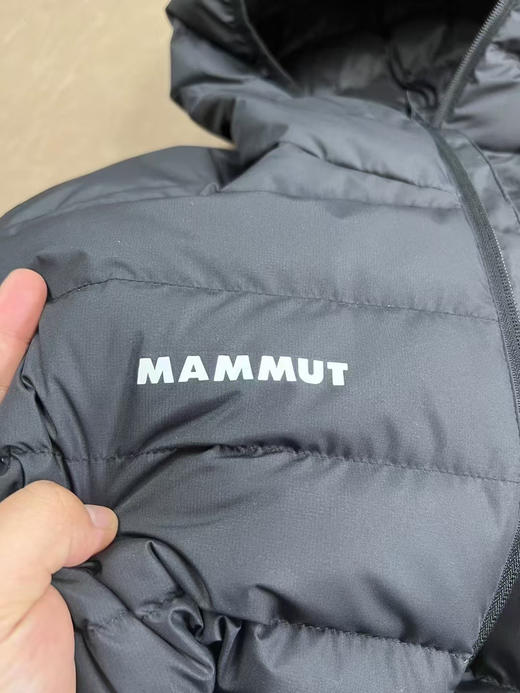 正品MAMMUT Waymarker black 猛犸象防风羽绒服 商品图4