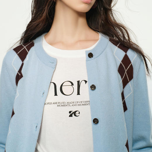 NEELLY纳俪商场同款春新款圆领时髦菱格针织衫女修身毛衣百搭开衫N25012A01036 商品图2