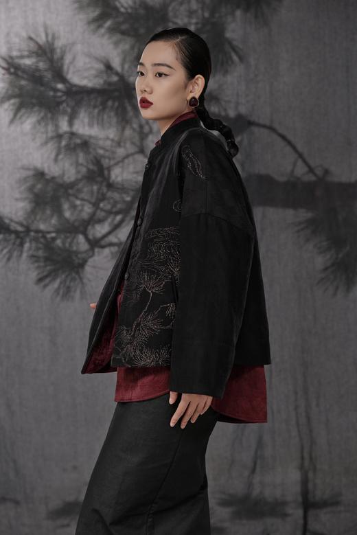 【定制现制作款，下单7-10天发货】新年新衣 铜氨提花松绣云绒棉袄 商品图3