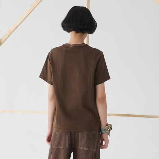 谜底古铜色T恤短袖女2025春季新品圆领刺绣百搭宽松上衣251MT0005 商品图2