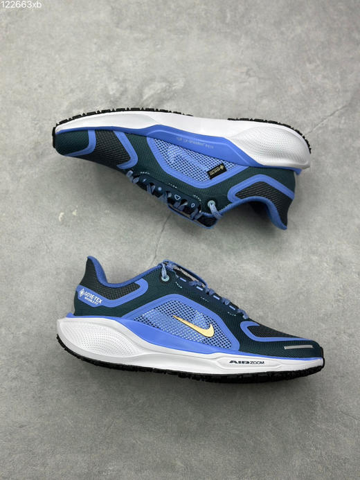 秋冬特惠💰340 NK Air Zoom Pegasus 41 GTX 鞋面采用外层由韧性纱线+内层网眼布的设计 商品图4