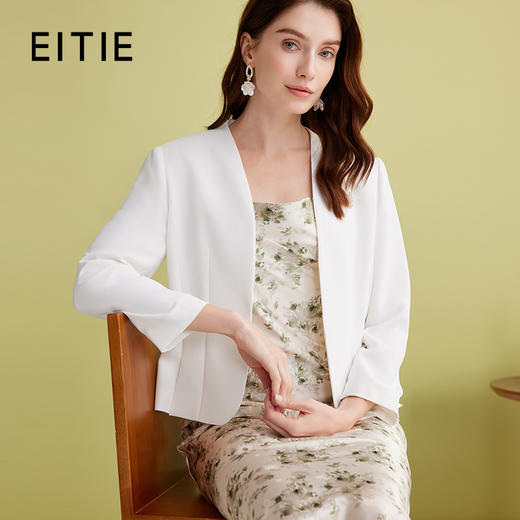 EITIE爱特爱气质V领收腰短款显瘦百搭白色西装外套女春季新款A2503511 商品图0