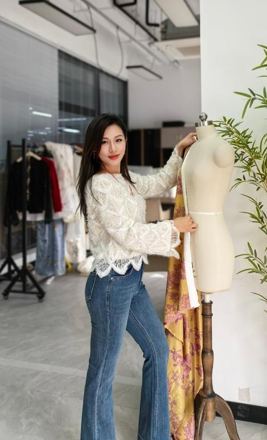 逸红颜明月优选#『轻舞』重磅高定系列 非遗蕾丝特种珠绣工艺,蓬松羽毛纱,浪漫唯美 商品图1