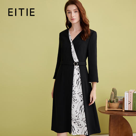 EITIE爱特爱正式V领气质收腰显瘦印花拼接喇叭袖连衣裙2025春新款A2507509 商品图0