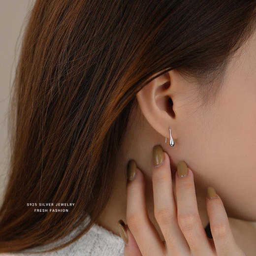 【鲁伯特之泪】S925银U形光面水滴耳钩【YXS-E4869】 商品图3