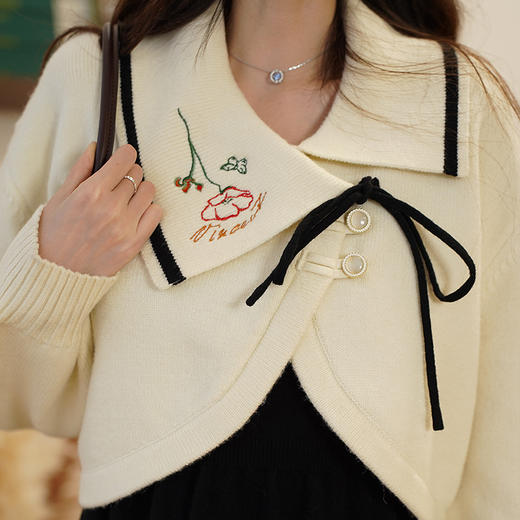 两三事梵高文艺 花影如诗 2025春季新款绣花装饰毛织两件套女套装 商品图3