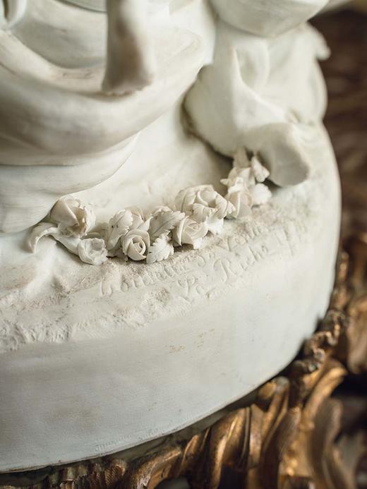 独角鹿西洋古董 19世纪法国御窑工匠Le Riche签名设计出品维纳斯梳妆主题素胎瓷人物雕塑 商品图5