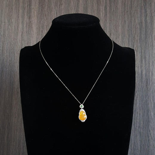 【天然正品】AU750精品白金镶钻镶天然冰种葫芦造型黄翡翡翠吊坠项链211124NJ14 现售价：5980 商品图8