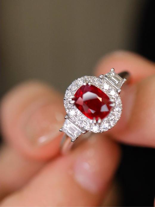 1.02ct刻面红宝石戒指 商品图1