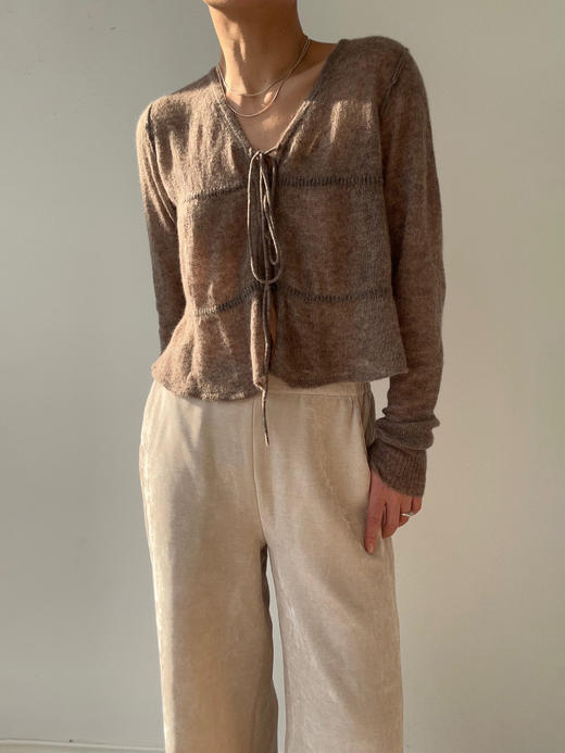 TU｜C05AW24-KW01 系带超轻针织开衫 [ 黑BK00 / 白WT00 / 棕BR00 ] 商品图10