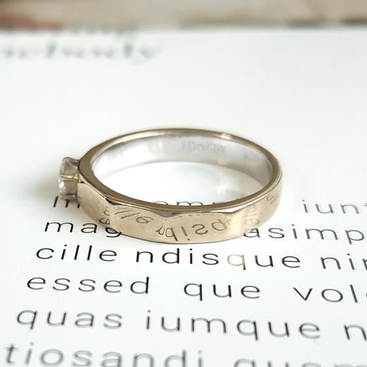 【天然正品】I DOAU750双色金时尚经典款0.163克拉钻石戒指AU750双色金9号（戒圈可改）261224NJS13 现售价：2880(特价） 商品图7