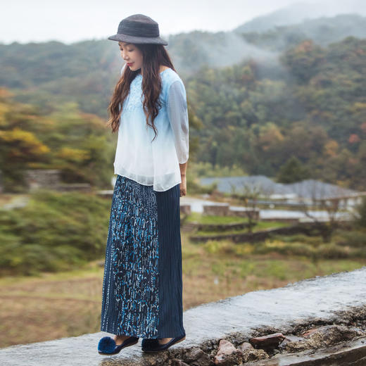 【林栖设计小店】【全弹力腰围】压褶印花裤子蓝印花纹复古优雅宽松2025春季新品阔腿裤女1951095 商品图1