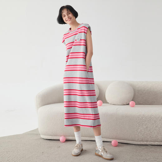谜底彩色条纹连衣裙无袖女2025春新品时尚直筒宽肩长裙251ML0071 商品图0