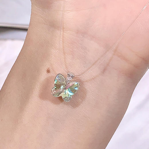 卡蒂罗/KADER 幻彩蝴蝶项链 光影系列星光蝴蝶闪闪蝶舞可调节锁骨链 炫彩锆石元气甜心纯银吊坠 商品图5