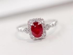 0.7ct刻面红宝石戒指