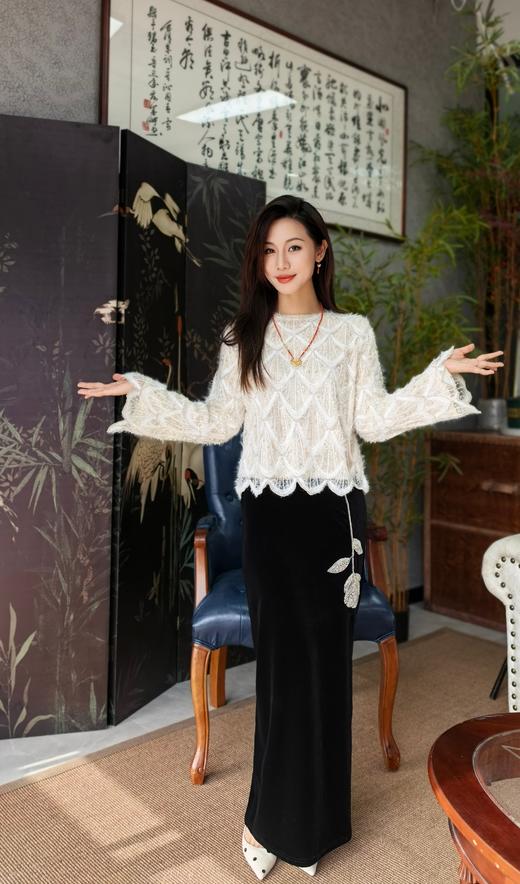 逸红颜明月优选 #迷人黑丝绒半裙【玫瑰花】重磅高定系列 非遗手工珠绣，小美人鱼裙摆 商品图3