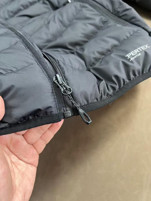 正品MAMMUT Waymarker black 猛犸象防风羽绒服 商品图6